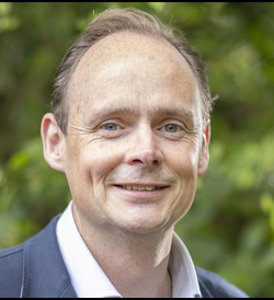 Dr Andrew Terry